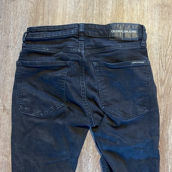 BLACK CALVIN KLEIN SKINNY JEANS (28x32) - Picture 7 of 8